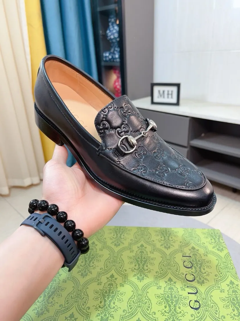 Men's Men's Shoes 💰520🌹🌹【GUCCI】The most popular classic Gucci leather shoes. Synchronized with the official website, the upper is made of Italian first-layer cowhide ➕cowhide lining, with unique brand and unique craftsmanship. Highlighting the hot style of the new year. Stop hesitating, stop wandering, get it now. Number: 38--44